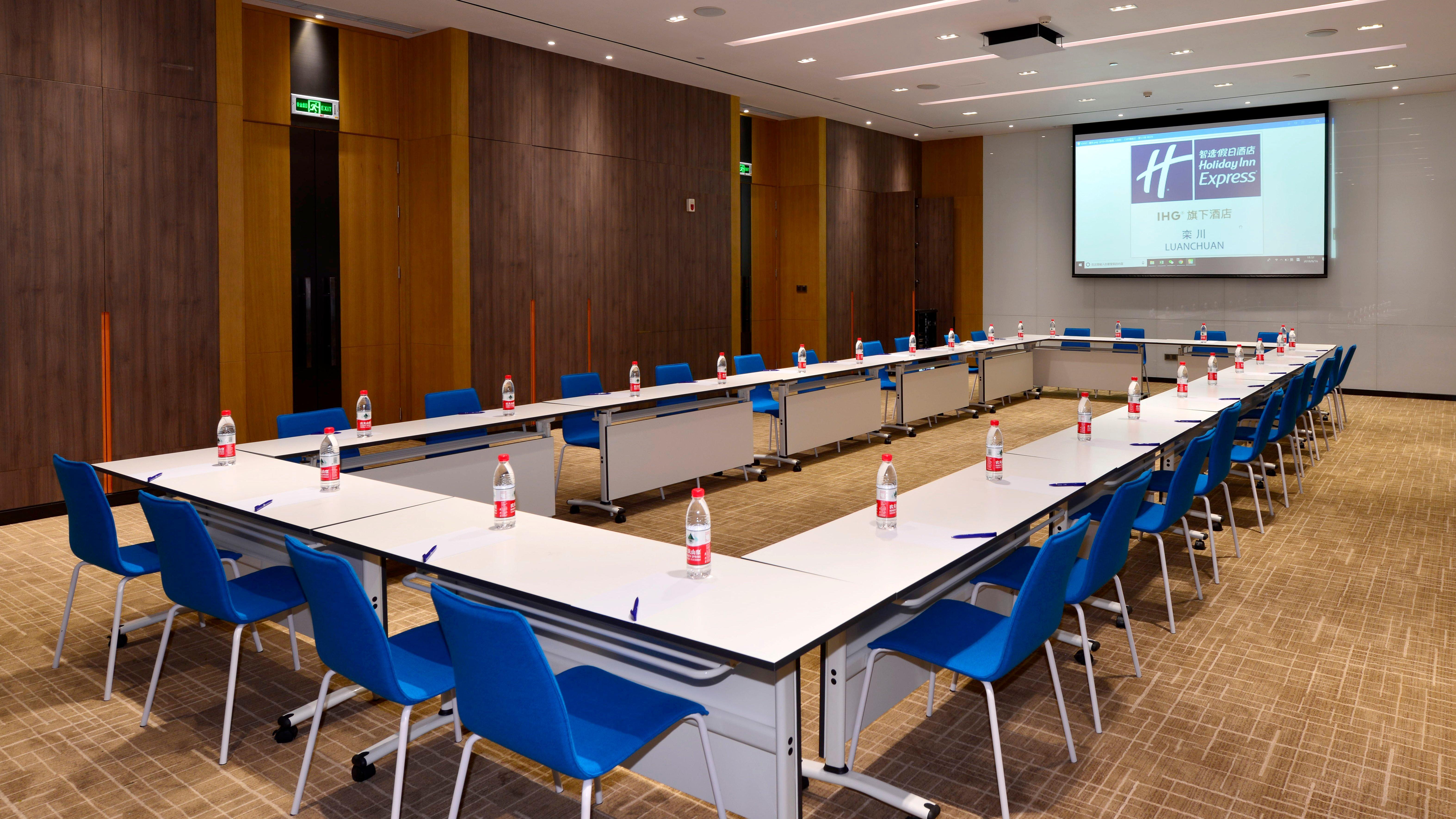 Holiday Inn Express Luanchuan By Ihg Exterior photo
