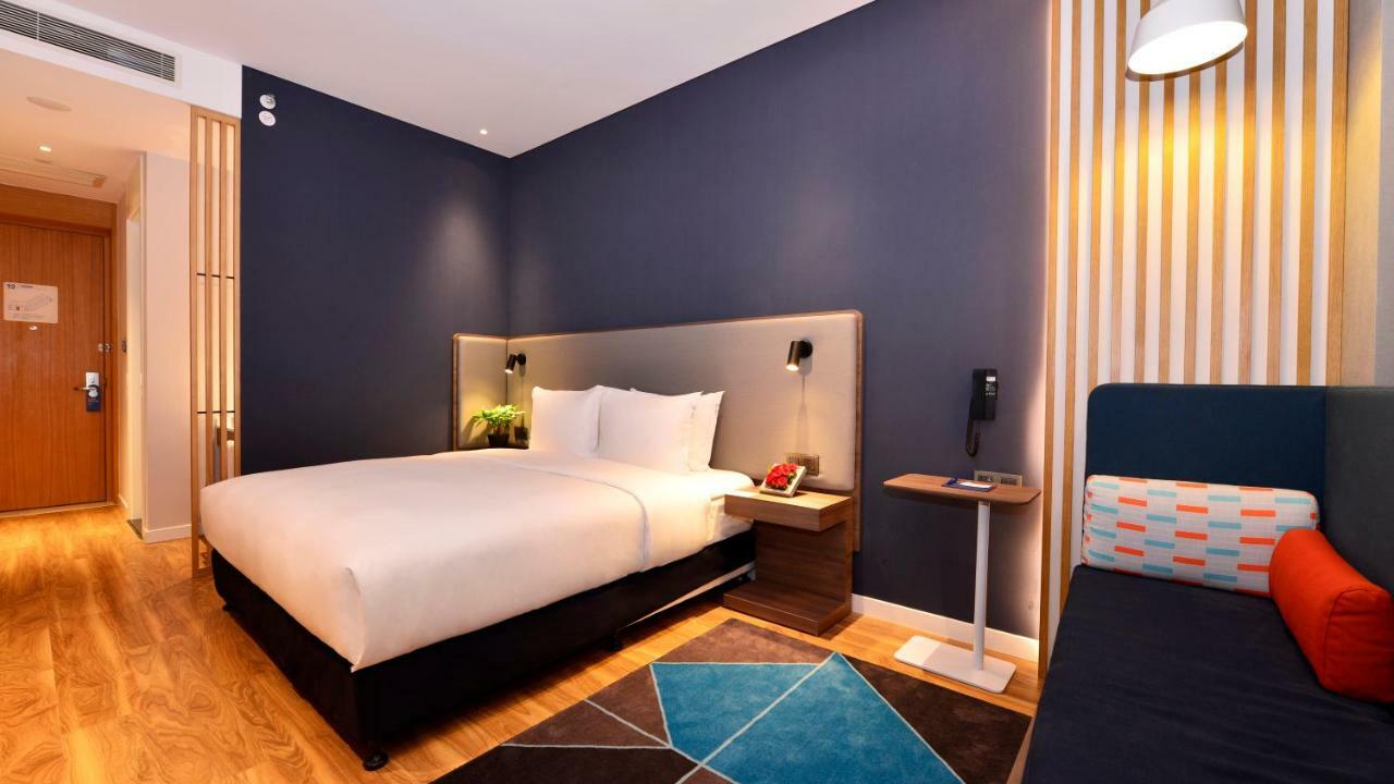 Holiday Inn Express Luanchuan By Ihg Exterior photo